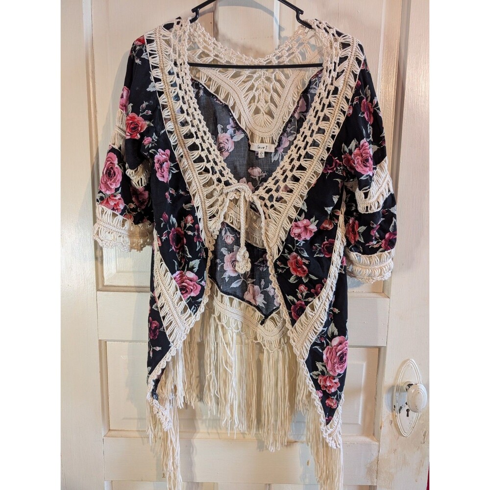 Love J Crochet and Fringe Tie Front Shaw Top Floral Size XL